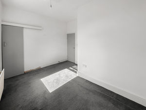 Photo 13- click for photo gallery